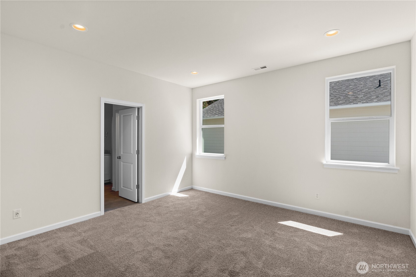 1332 60th Avenue NE, Tacoma, WA 98422