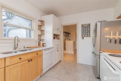 1549 Charleston Beach Road W, Bremerton, WA 98312 - Photo 11