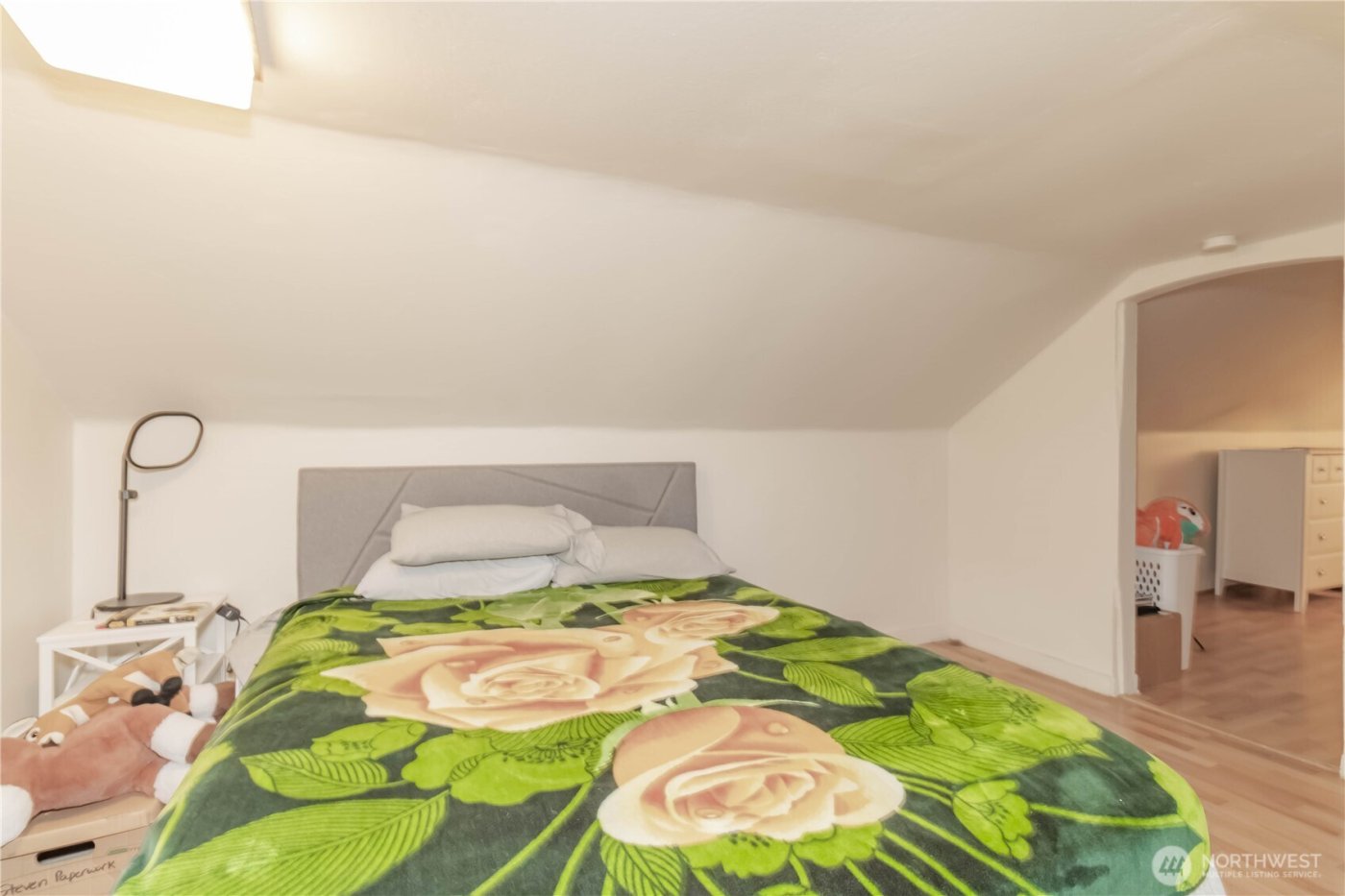 1549 Charleston Beach Road W, Bremerton, WA 98312