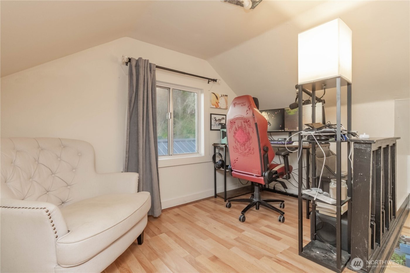 1549 Charleston Beach Road W, Bremerton, WA 98312