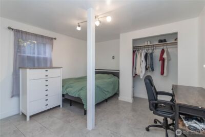 1549 Charleston Beach Road W, Bremerton, WA 98312 - Photo 21