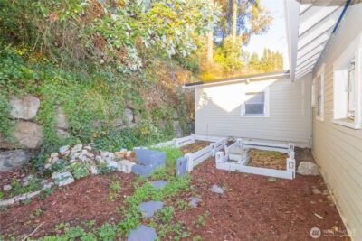 1549 Charleston Beach Road W, Bremerton, WA 98312 - Photo 24