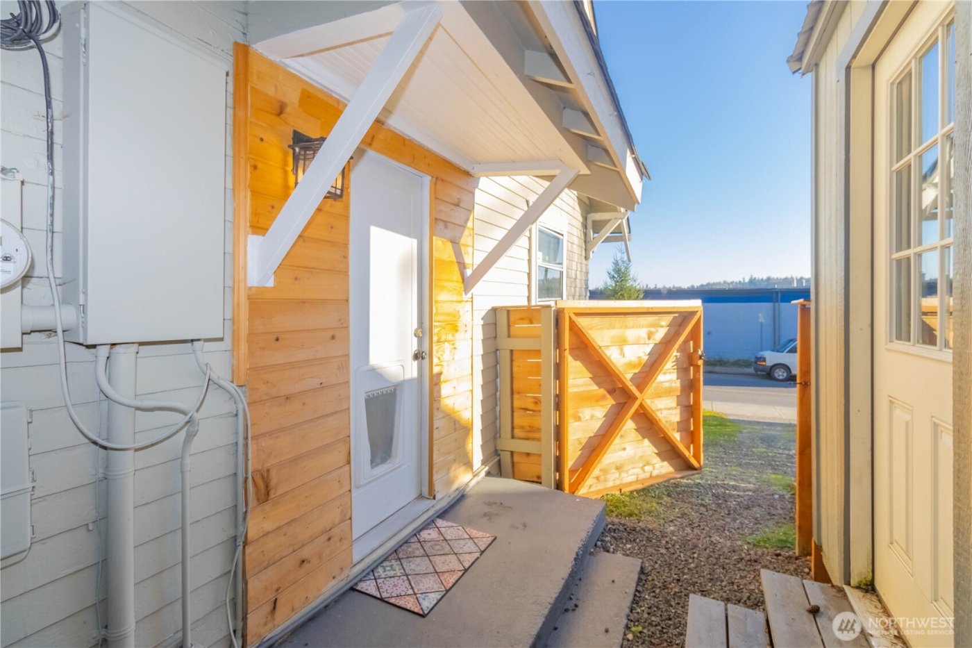 1549 Charleston Beach Road W, Bremerton, WA 98312