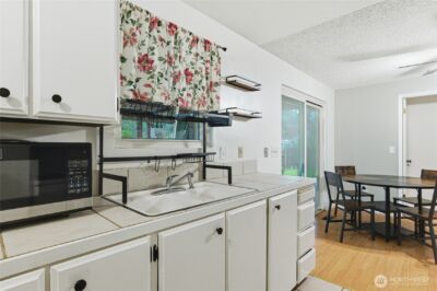 10352 66th Avenue E, Puyallup, WA 98373 - Photo 12