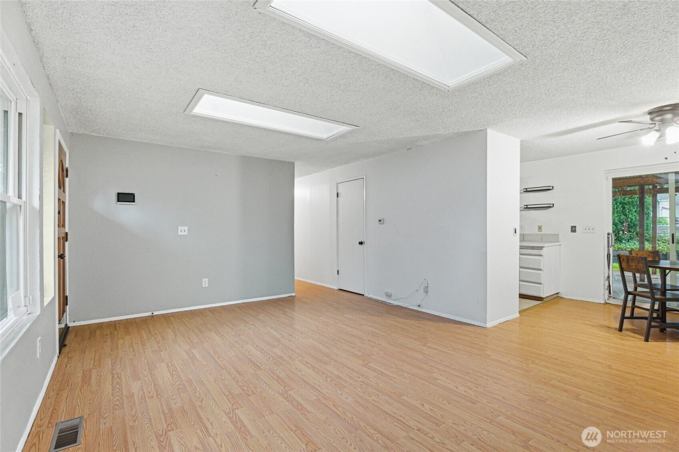 10352 66th Avenue E, Puyallup, WA 98373