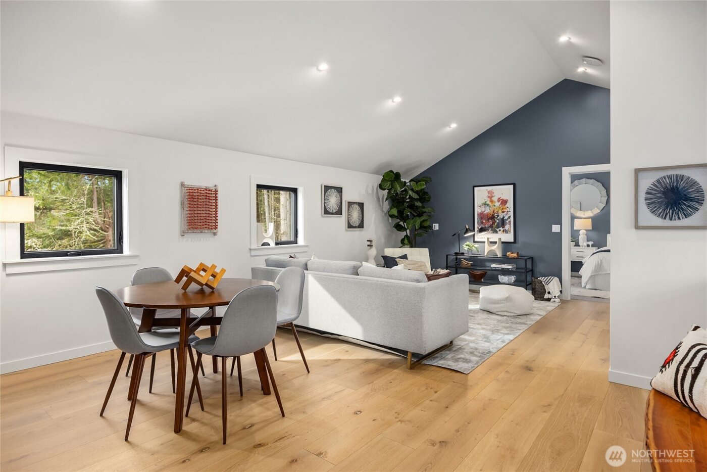 9661 NE Pine Street , Bainbridge Island, WA 98110