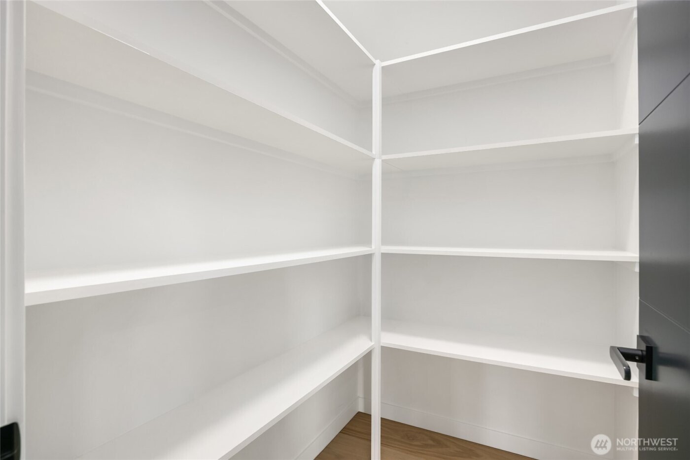 9661 NE Pine Street , Bainbridge Island, WA 98110