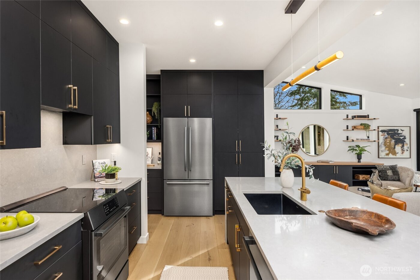 9661 NE Pine Street , Bainbridge Island, WA 98110