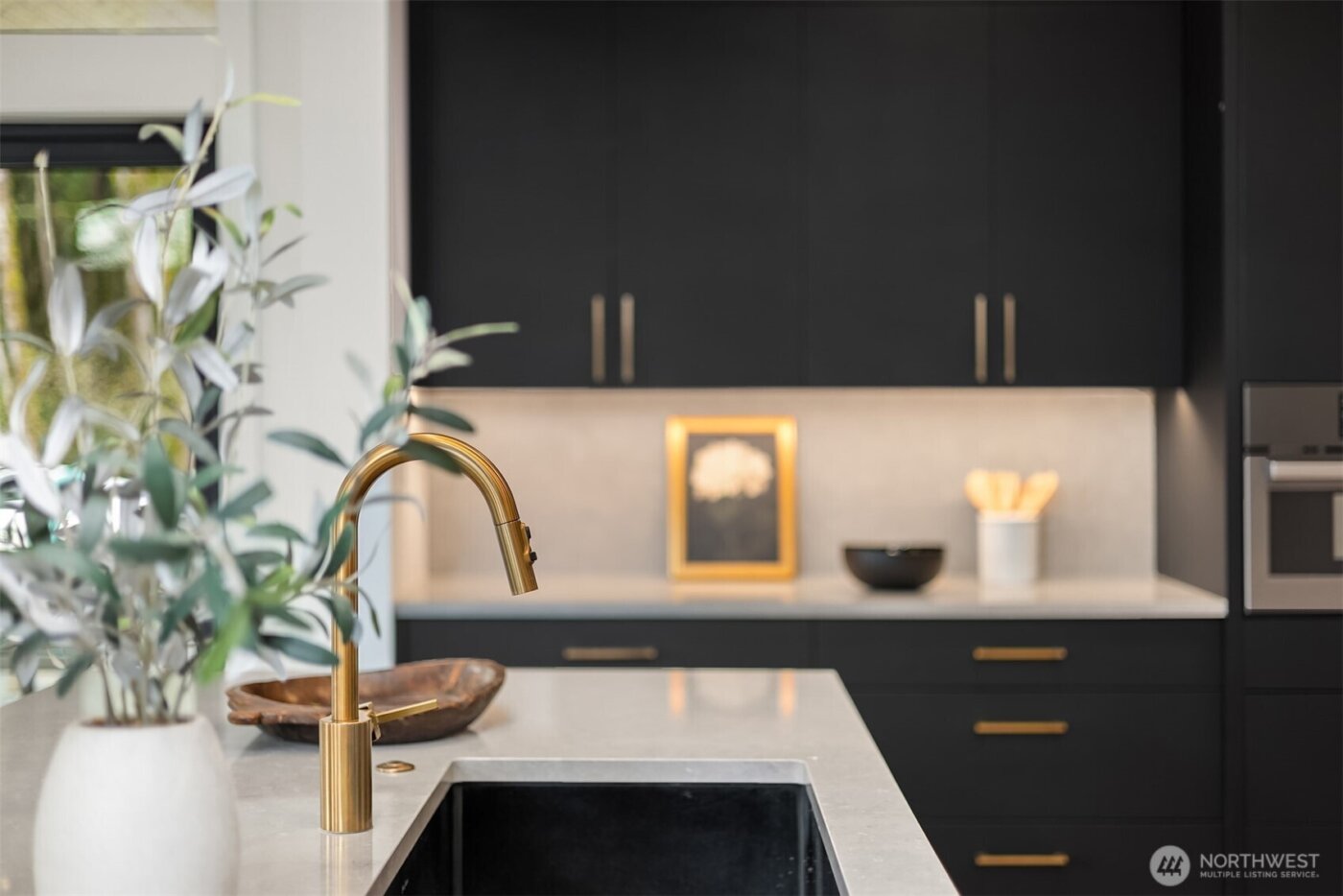 9661 NE Pine Street , Bainbridge Island, WA 98110