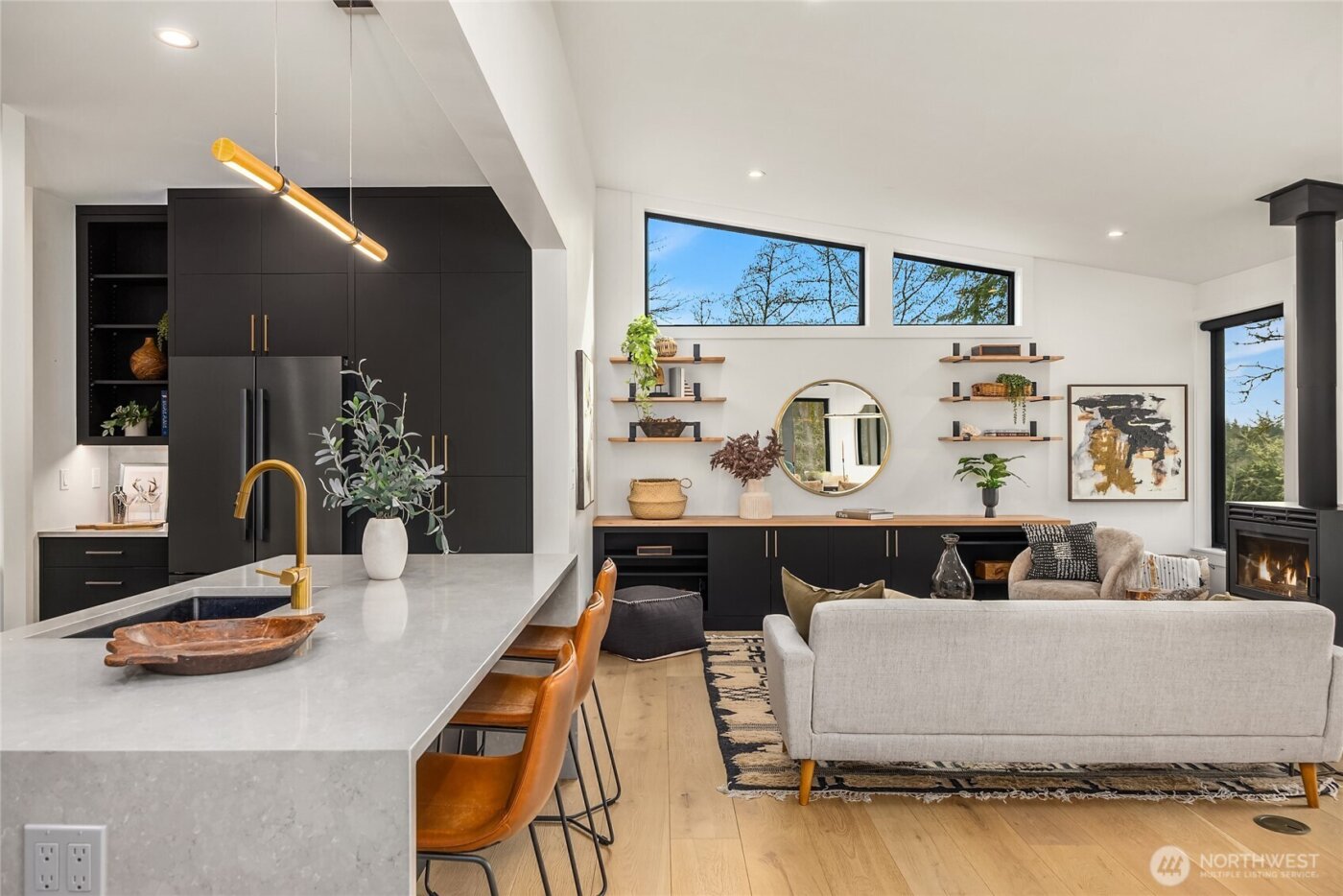 9661 NE Pine Street , Bainbridge Island, WA 98110