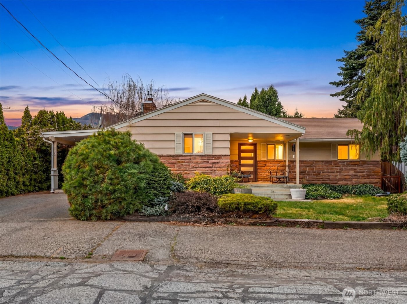 1104 Poplar Avenue , Wenatchee, WA 98801