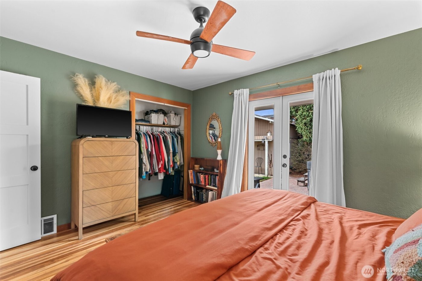 1104 Poplar Avenue , Wenatchee, WA 98801