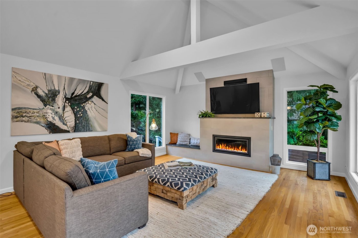 8402 SE 53rd Place , Mercer Island, WA 98040