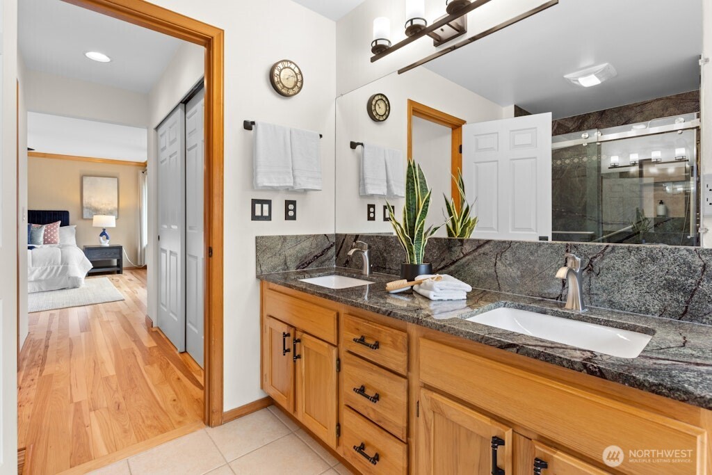 4184 327th Circle NE, Carnation, WA 98014