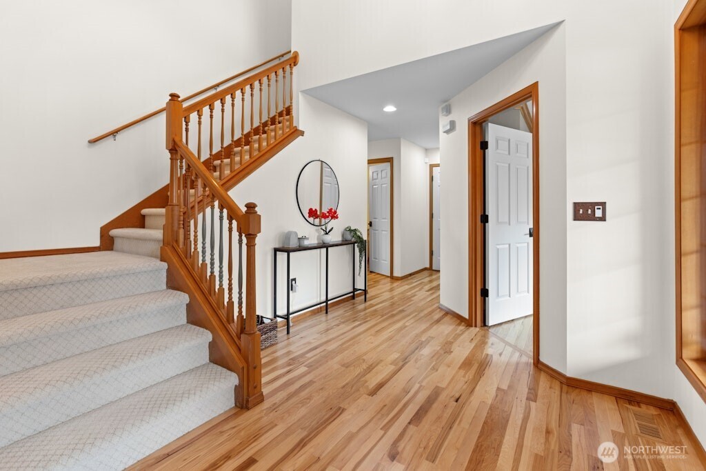 4184 327th Circle NE, Carnation, WA 98014