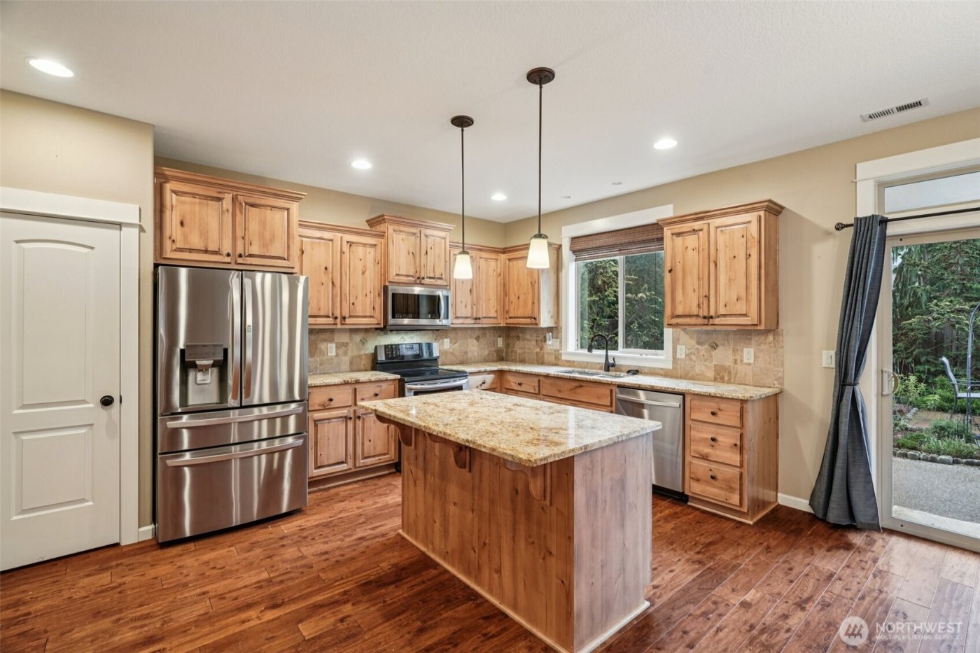 15321 NE 106th Street , Vancouver, WA 98682