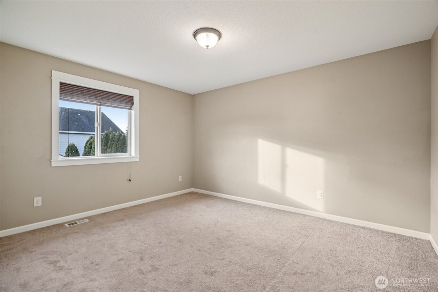 15321 NE 106th Street , Vancouver, WA 98682