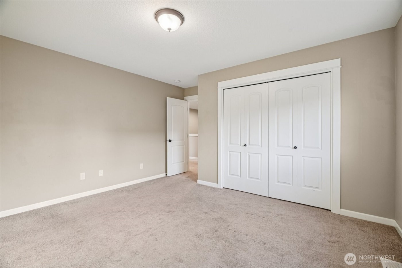 15321 NE 106th Street , Vancouver, WA 98682