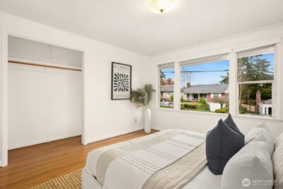 3442 40th Avenue W, Seattle, WA 98199 - Photo 14