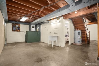 3442 40th Avenue W, Seattle, WA 98199 - Photo 24