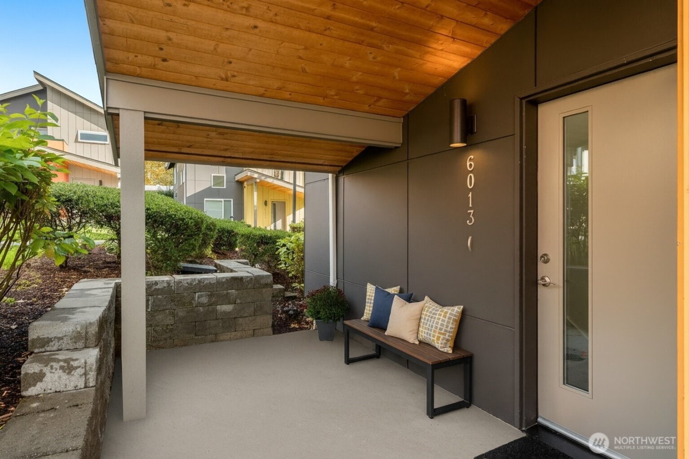 6013 S 127th Lane , Seattle, WA 98178-5183