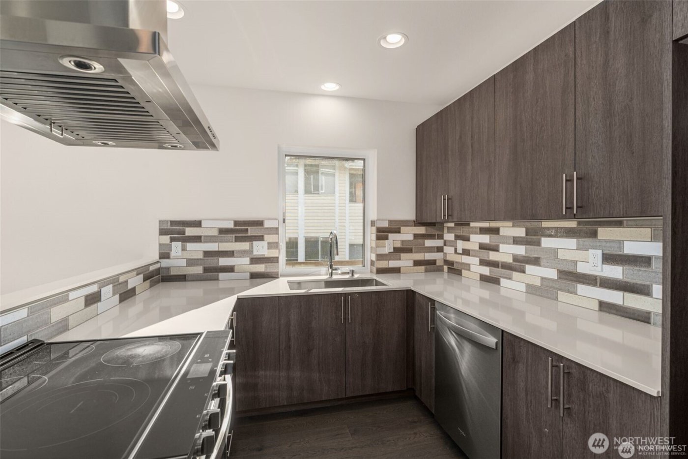 6013 S 127th Lane , Seattle, WA 98178-5183