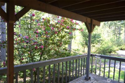 80 NE Collins Drive E, Tahuya, WA 98588