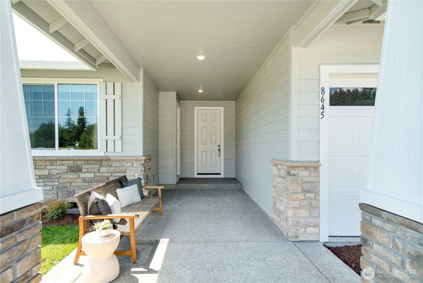 5562 N 88th Avenue , Camas, WA 98607