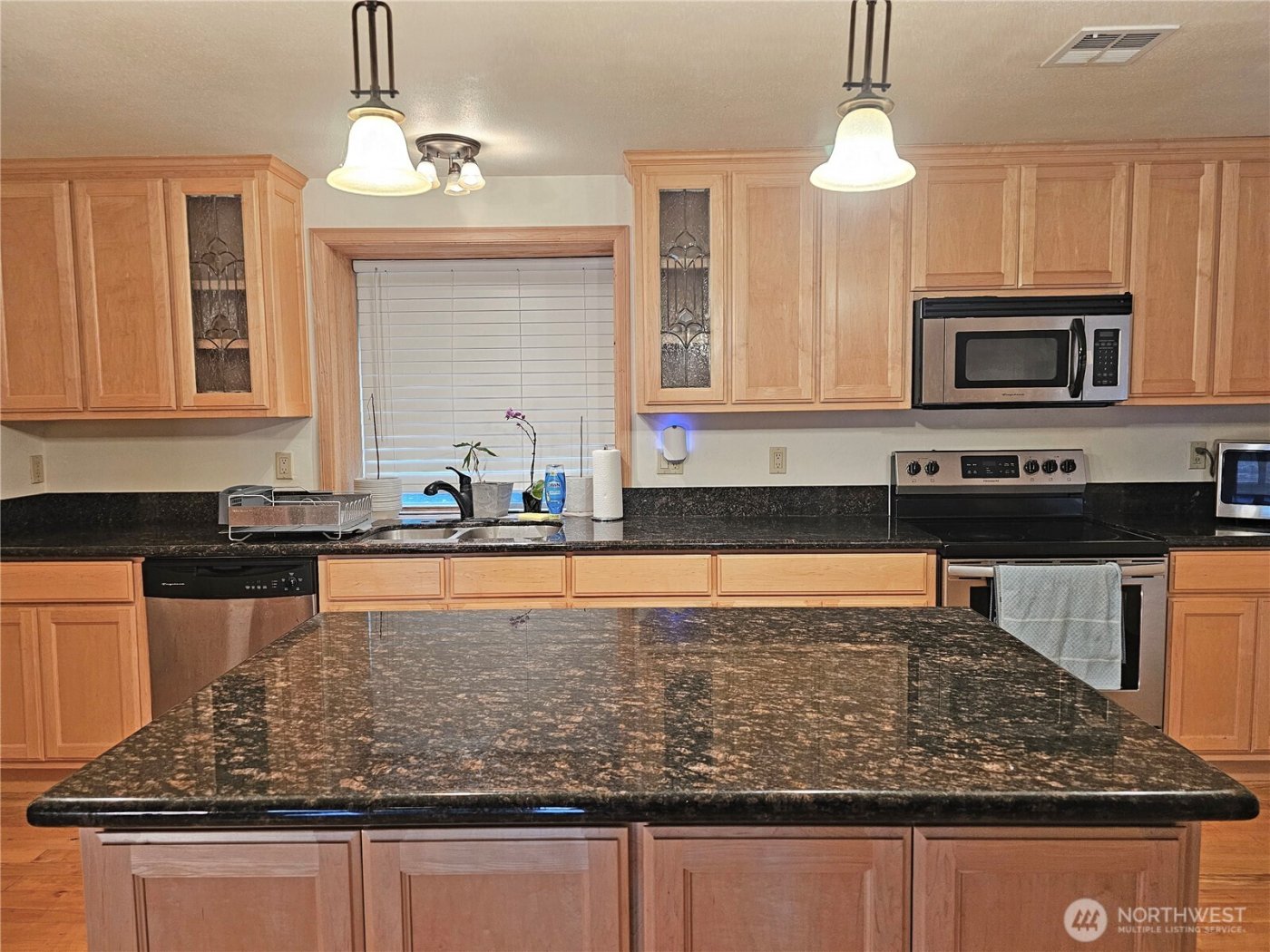 70 Dogwood Lane , Brinnon, WA 98320