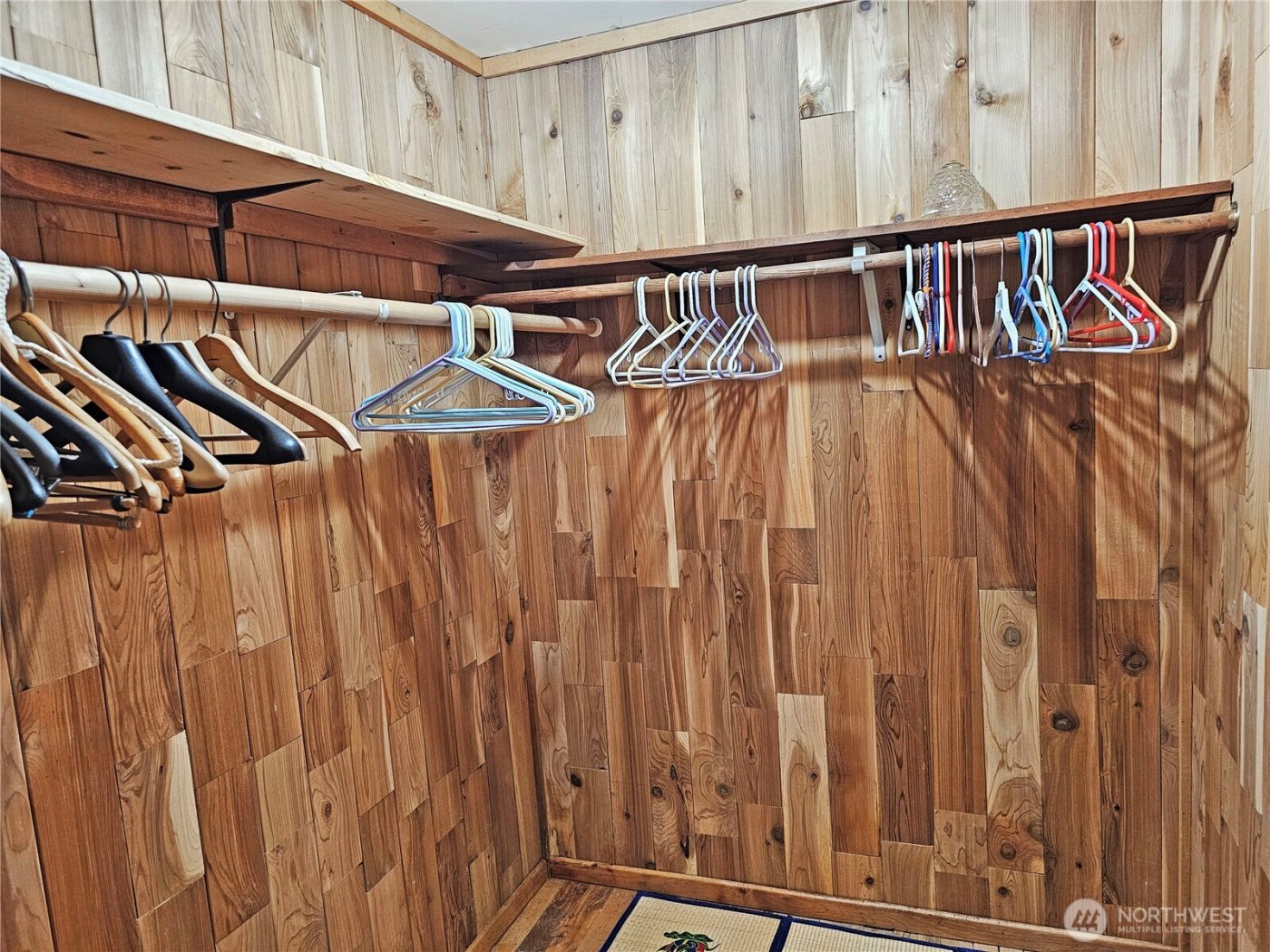 70 Dogwood Lane , Brinnon, WA 98320