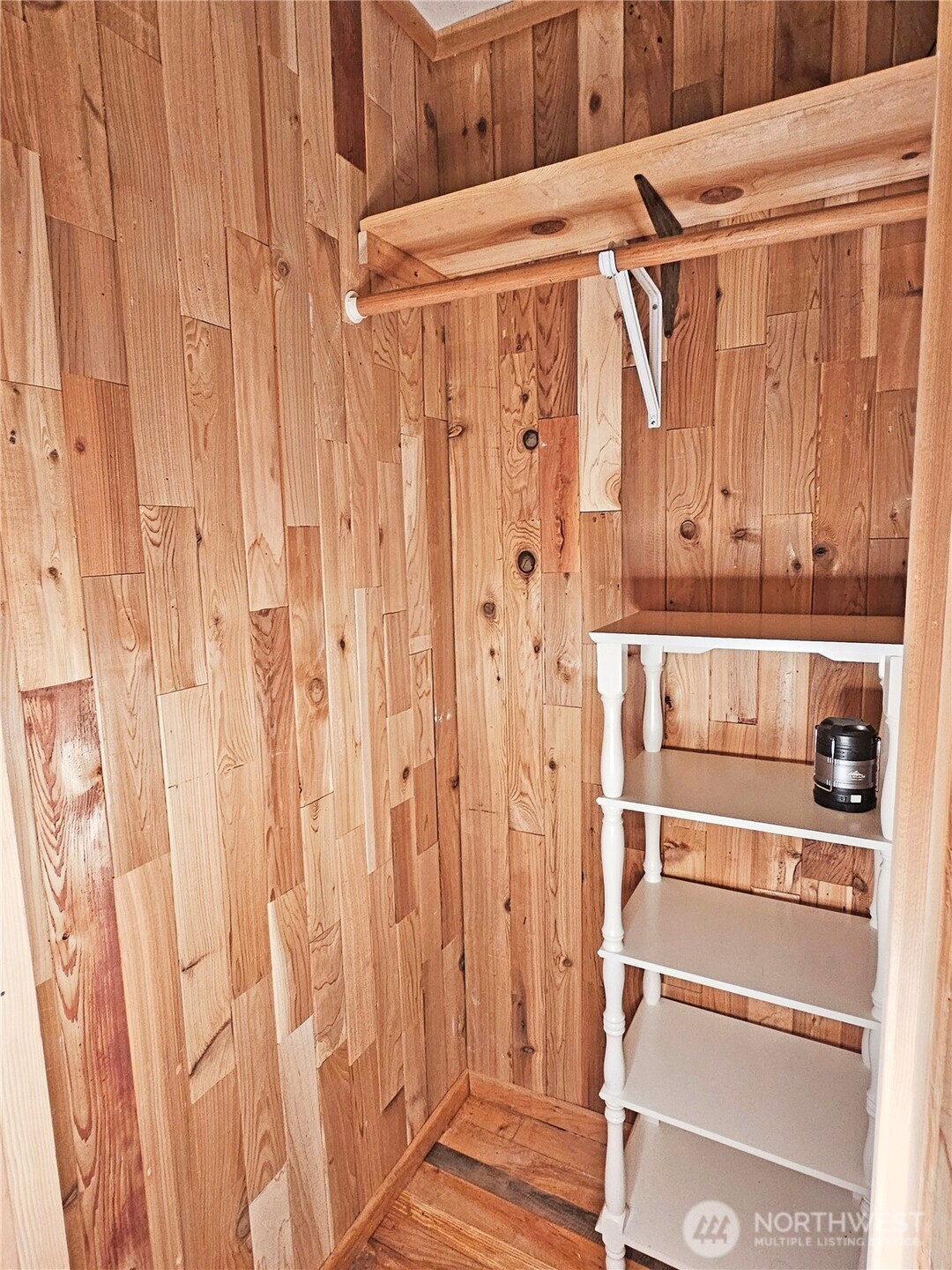 70 Dogwood Lane , Brinnon, WA 98320