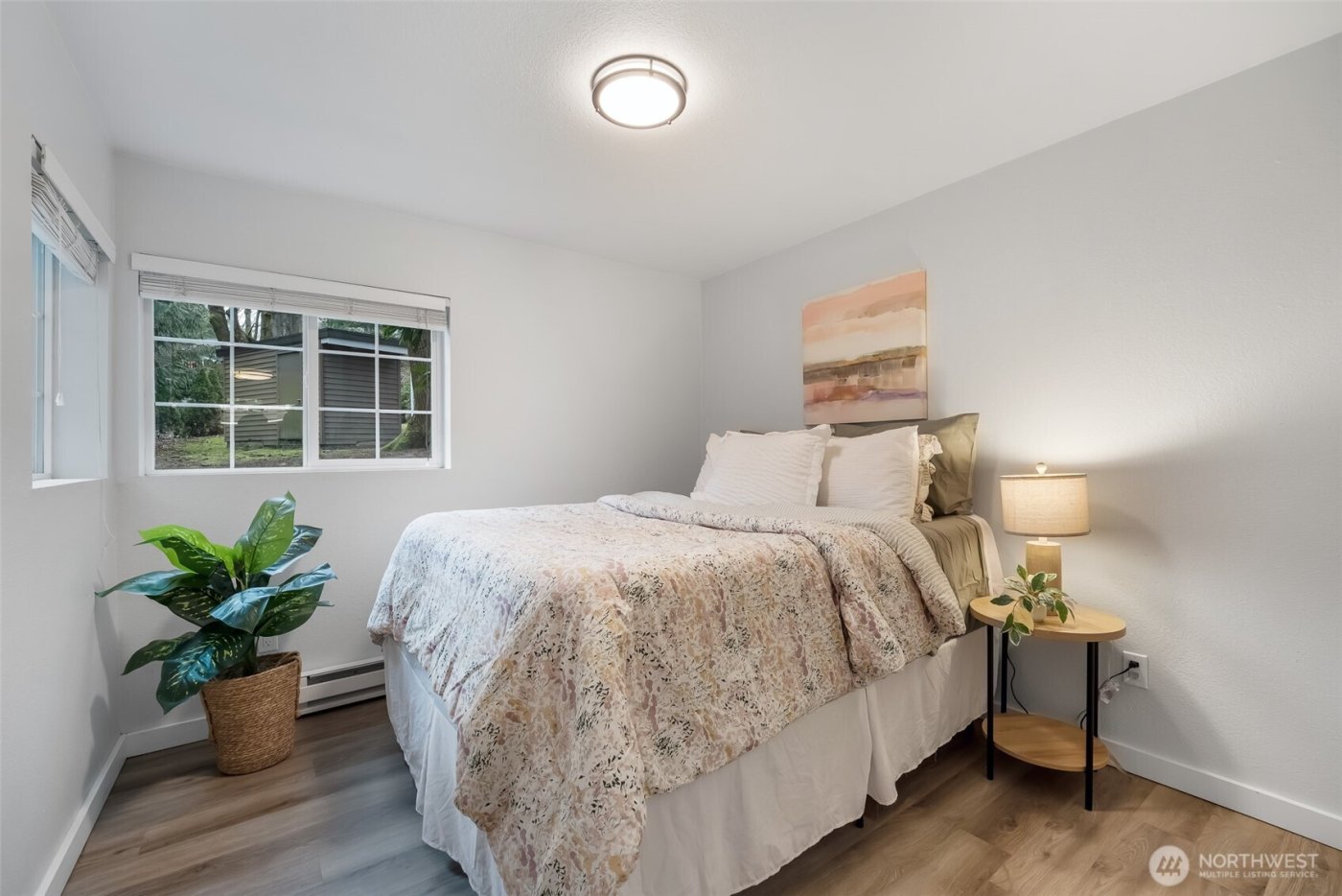 10016 NE 120th Lane #F103, Kirkland, WA 98034