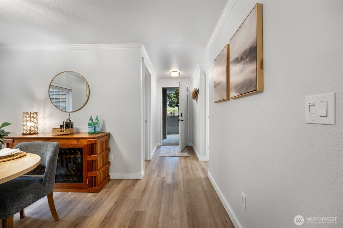 10016 NE 120th Lane #F103, Kirkland, WA 98034