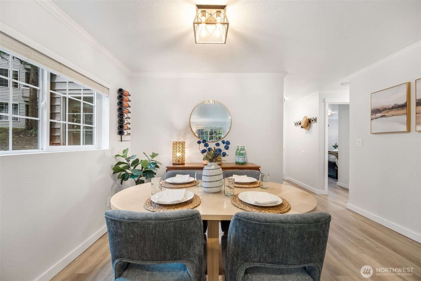 10016 NE 120th Lane #F103, Kirkland, WA 98034