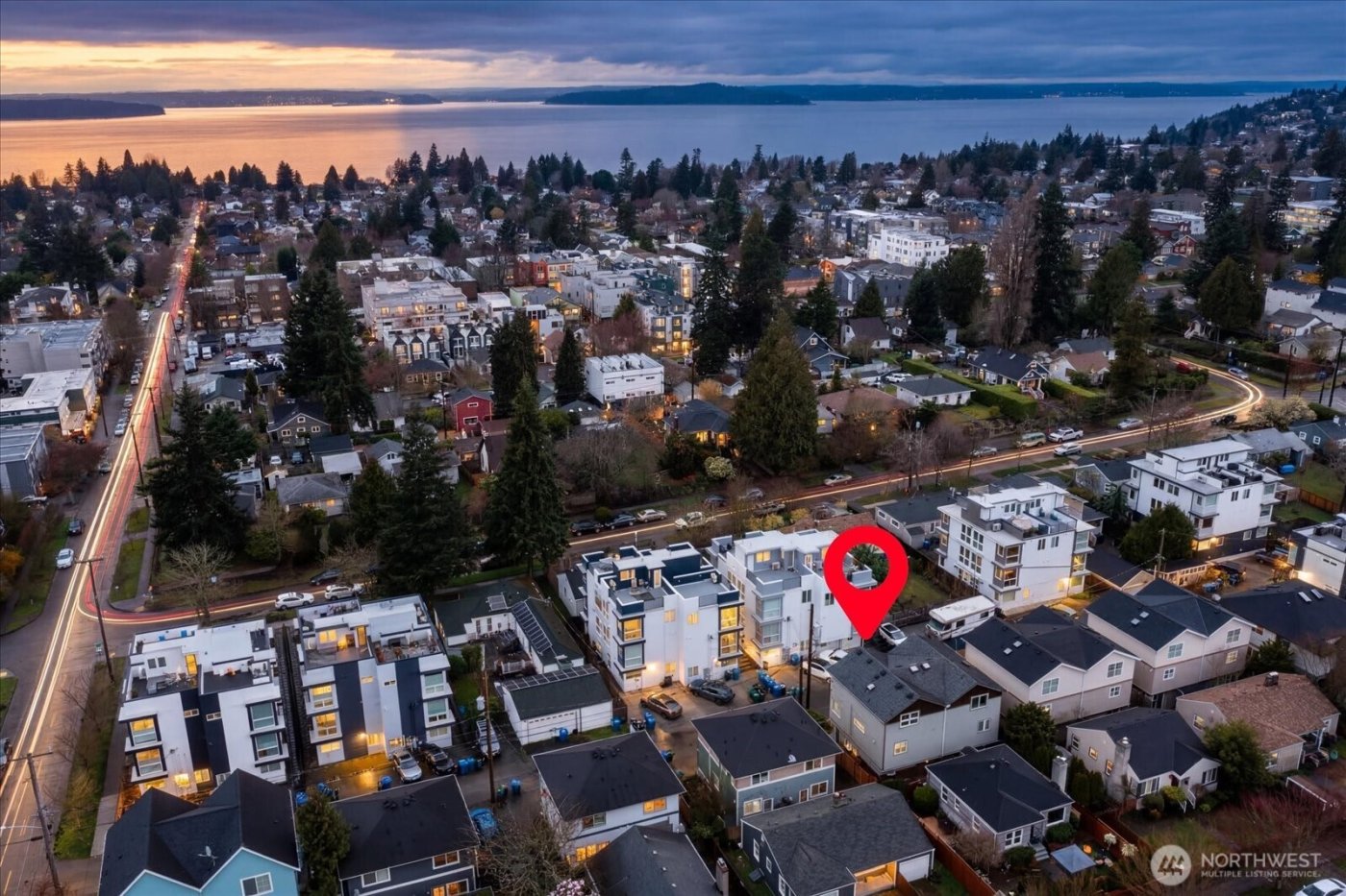 6035 Fauntleroy Way SW #B, Seattle, WA 98136