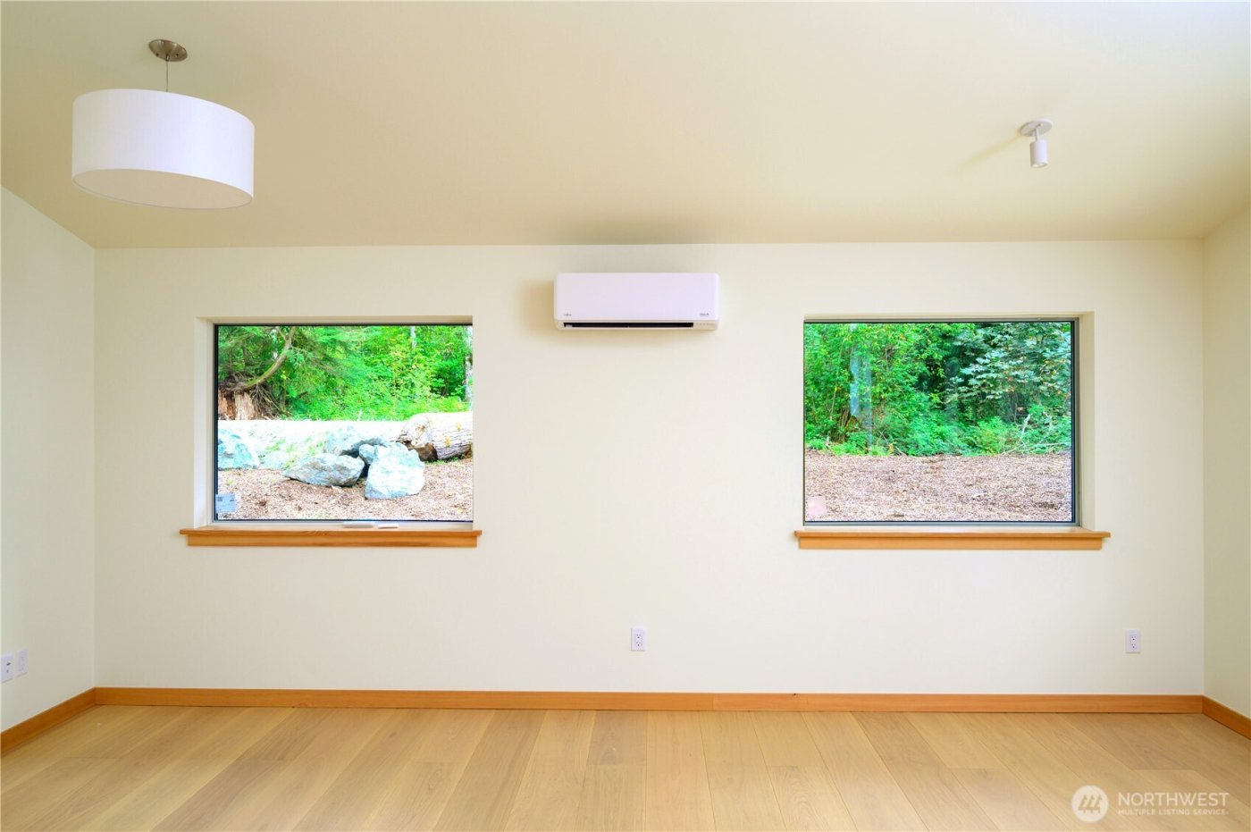 3067 E Smith Road , Bellingham, WA 98226