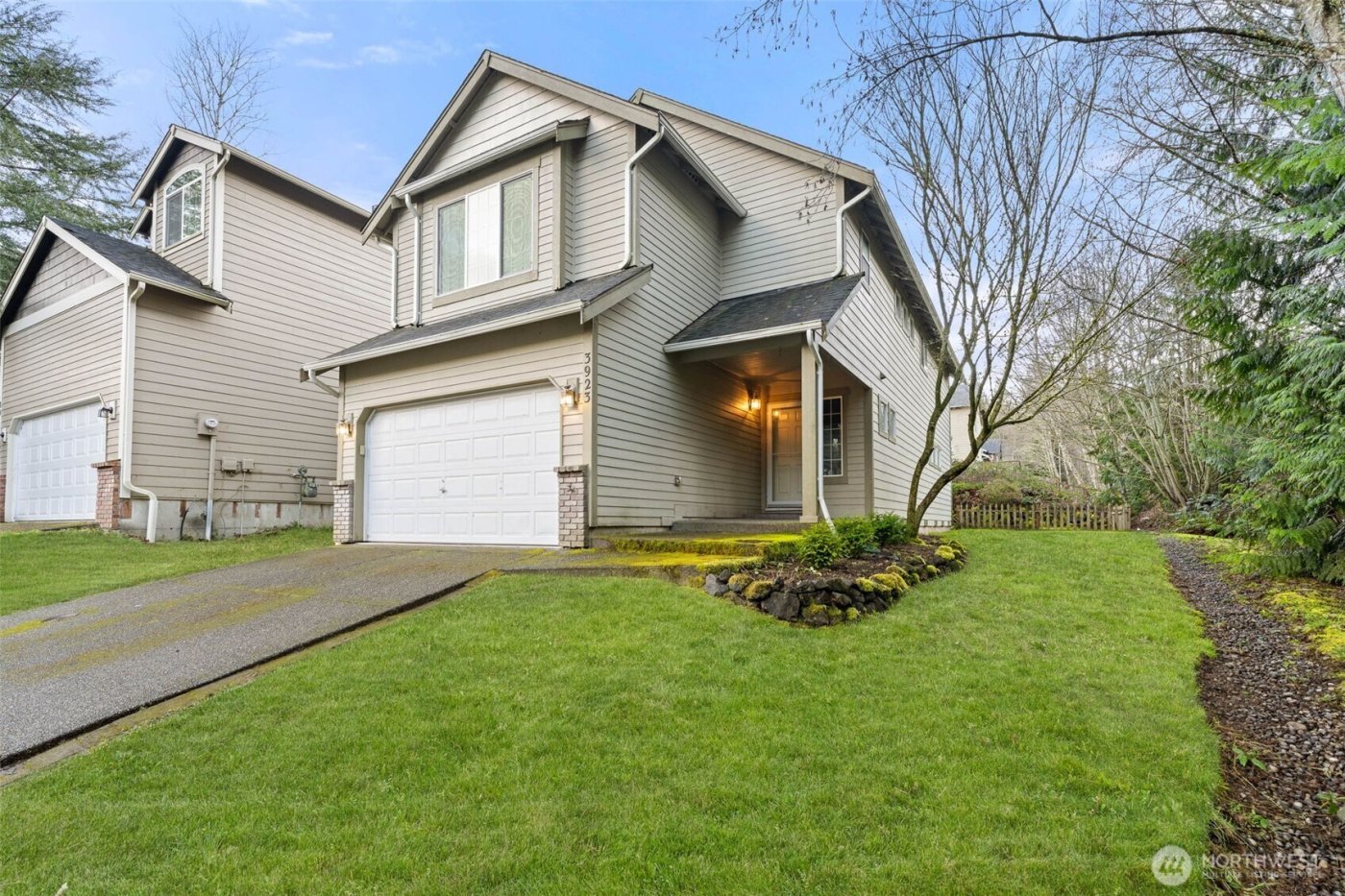 3923 Cooper Crest Drive NW, Olympia, WA 98502