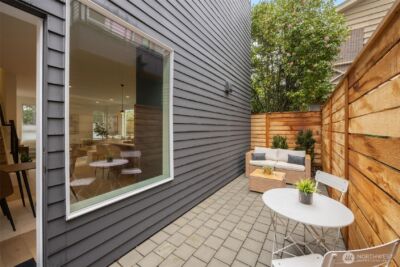 5204 Sand Point Way NE, Seattle, WA 98105 - Photo 14