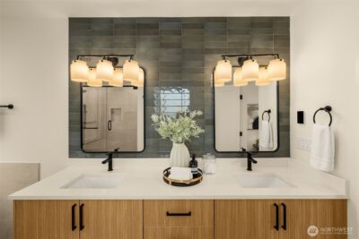 5204 Sand Point Way NE, Seattle, WA 98105 - Photo 27