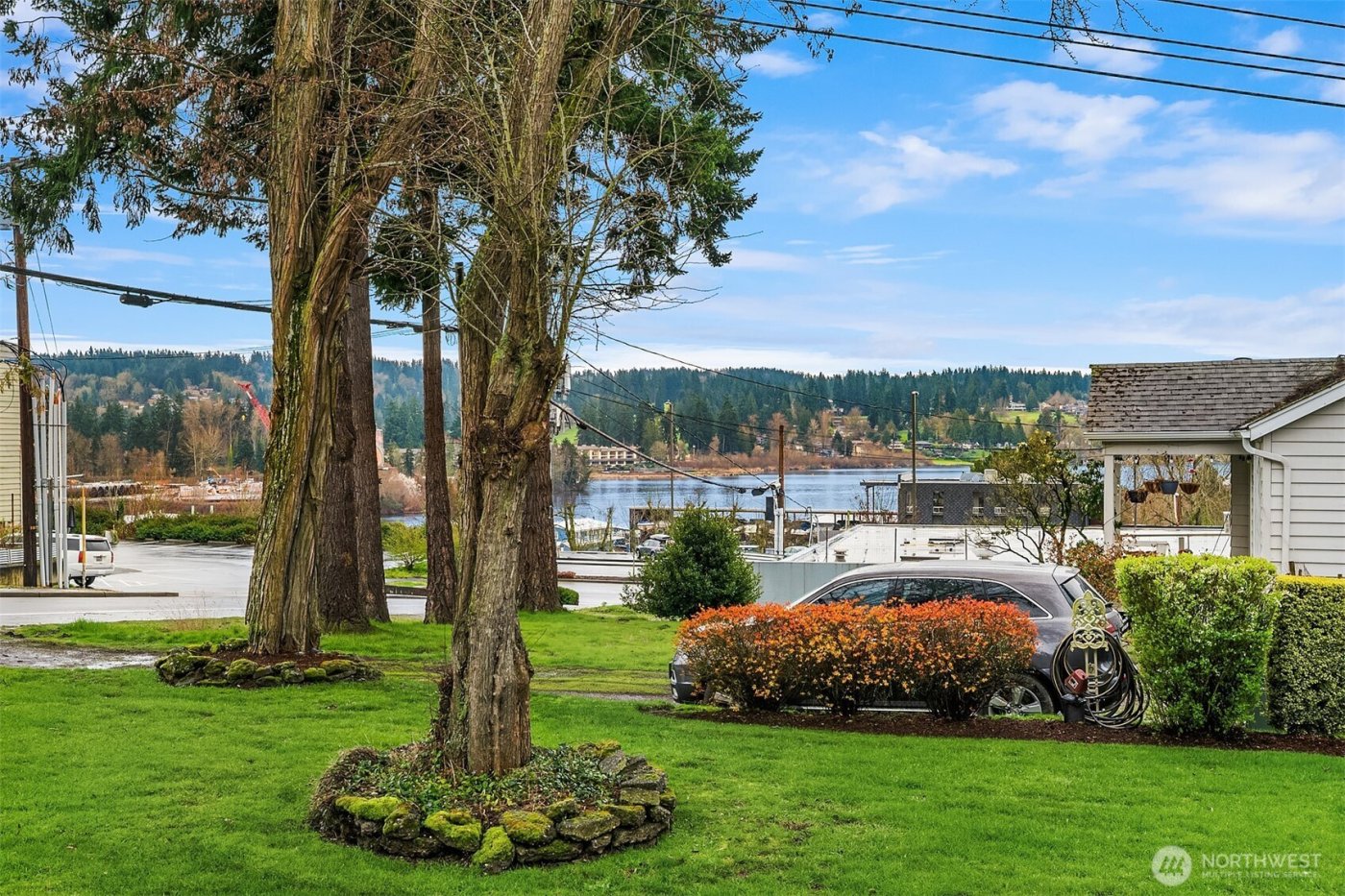 18023 62nd Avenue NE, Kenmore, WA 98028