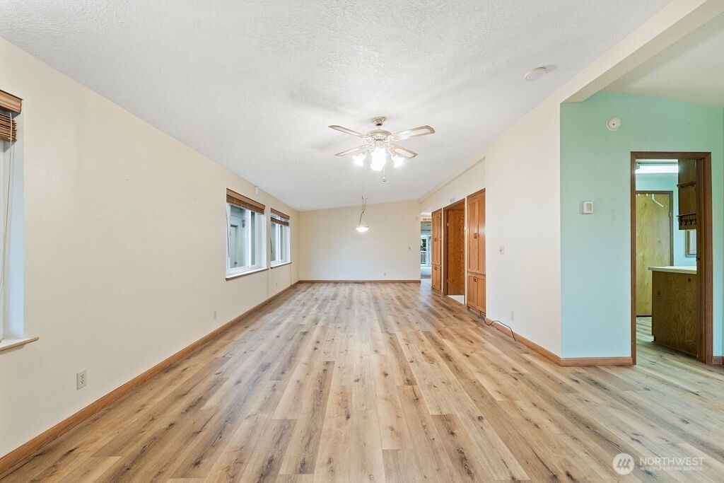 1402 22nd Street NE #546, Auburn, WA 98002