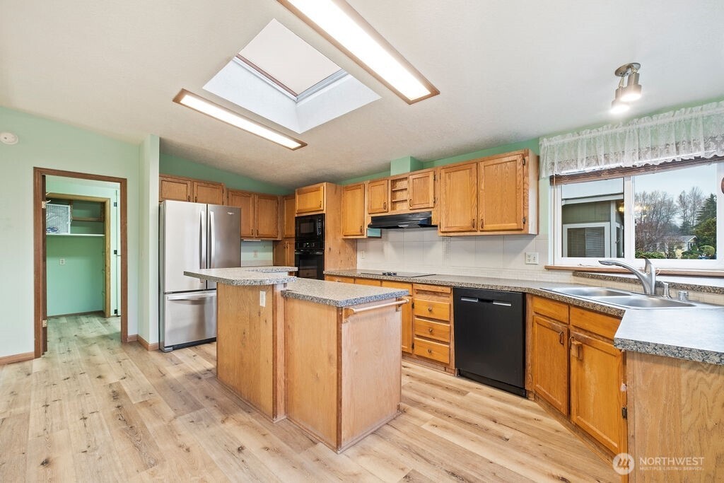 1402 22nd Street NE #546, Auburn, WA 98002