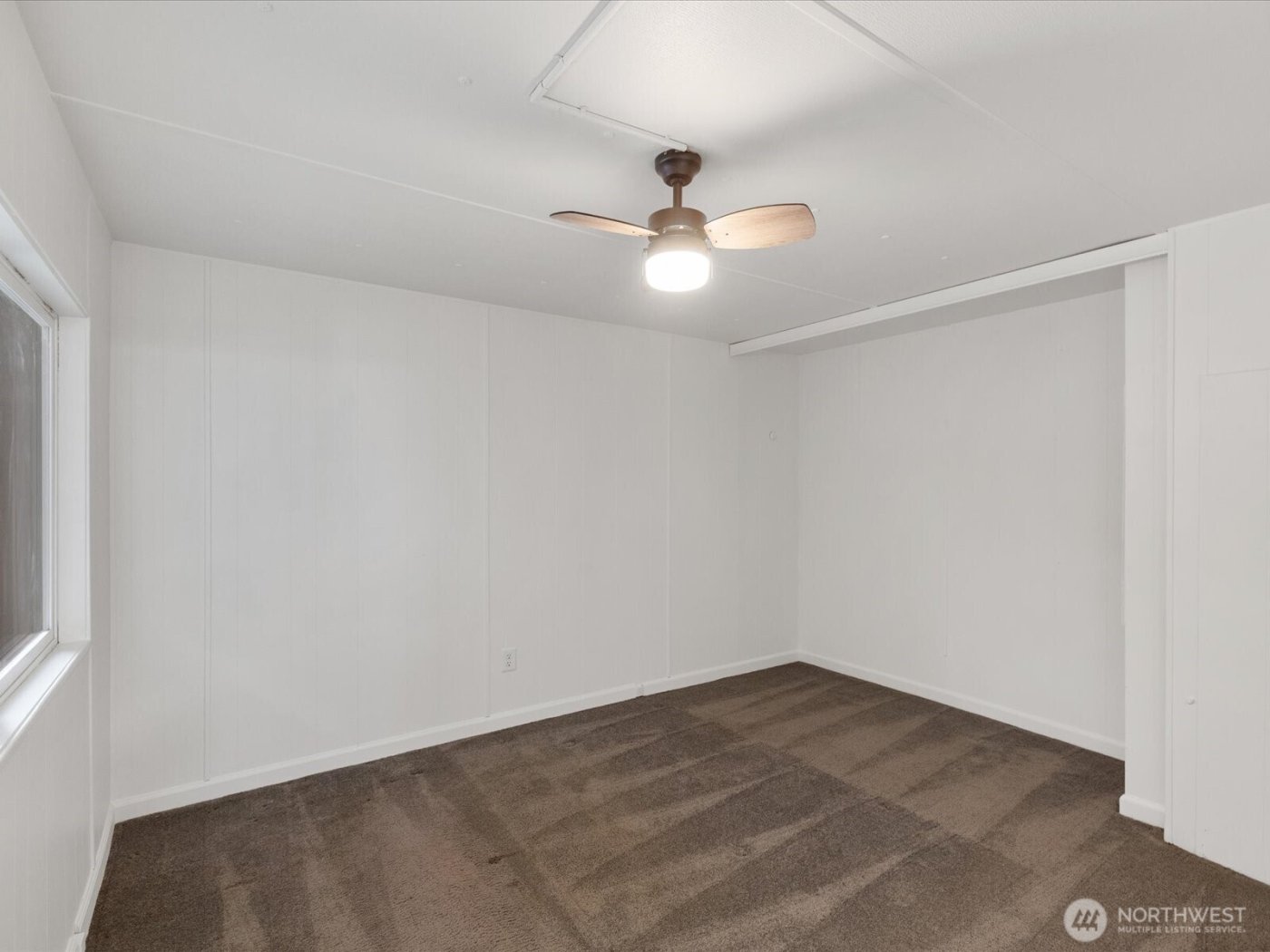 11510 E Riverside Drive #26, Bothell, WA 98011