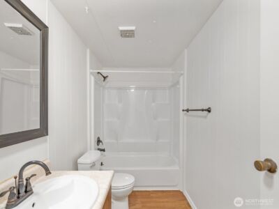 11510 E Riverside Drive #26, Bothell, WA 98011 - Photo 18