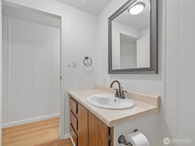 11510 E Riverside Drive #26, Bothell, WA 98011 - Photo 19