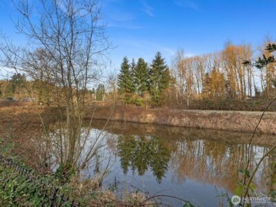 11510 E Riverside Drive #26, Bothell, WA 98011 - Photo 25
