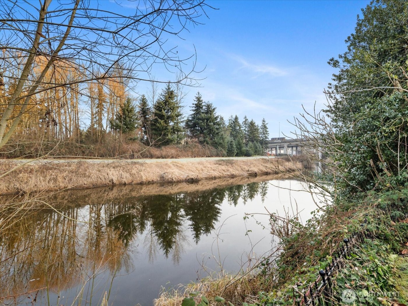 11510 E Riverside Drive #26, Bothell, WA 98011
