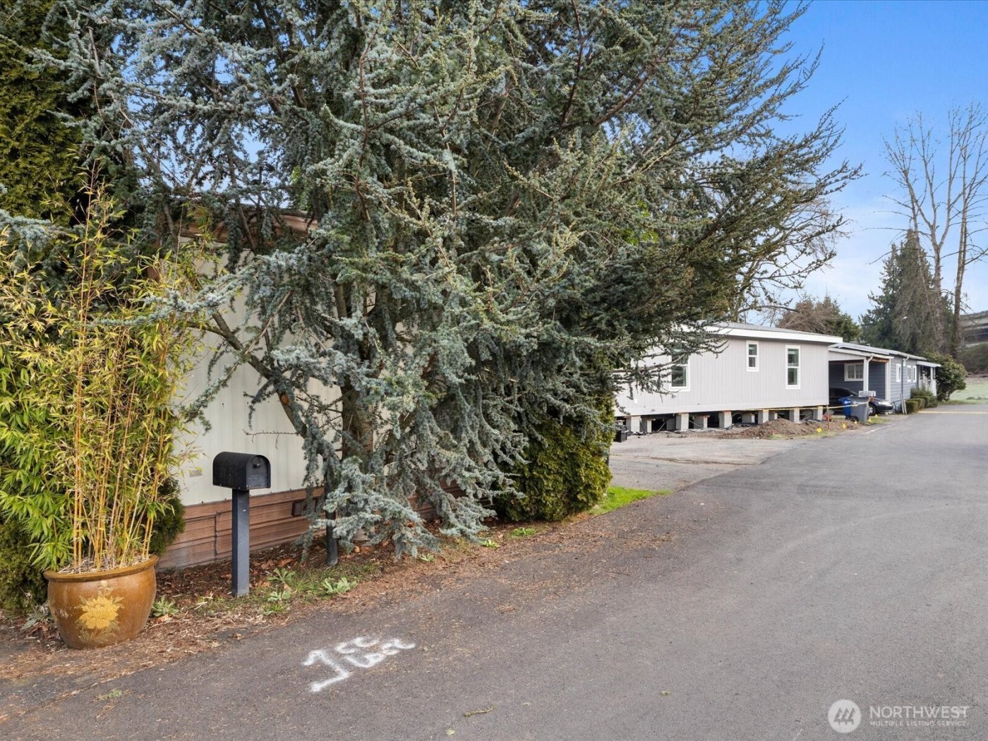11510 E Riverside Drive #26, Bothell, WA 98011