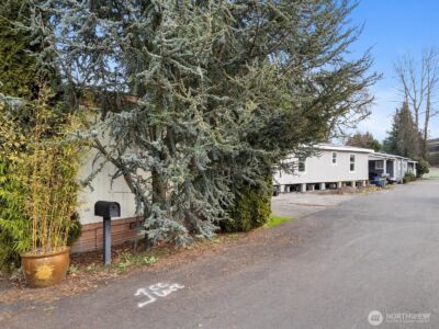 11510 E Riverside Drive #26, Bothell, WA 98011 - Photo 33