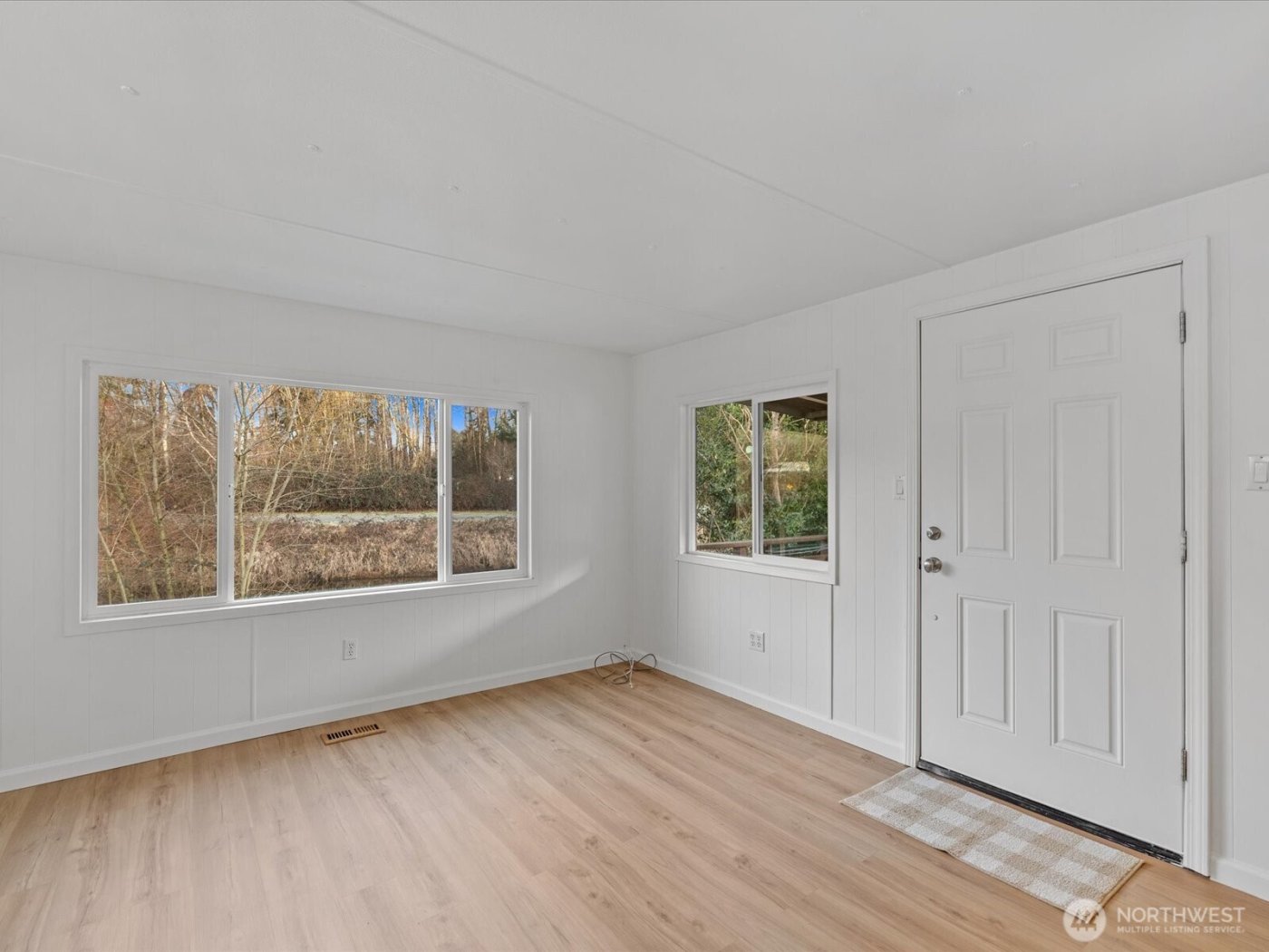 11510 E Riverside Drive #26, Bothell, WA 98011